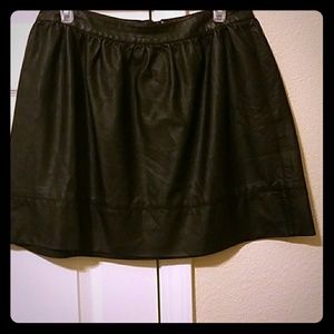 NWOT Black faux leather skater skirt